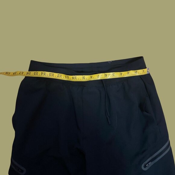 Under Armour Black Zip Pocket Joggers Men’s Size Large – Athletic Sweatpants - Picture 6 of 8